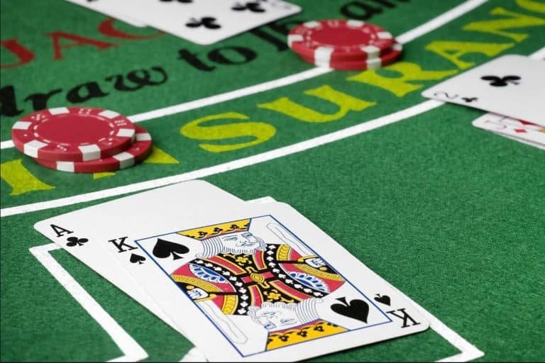 Antarmuka dashboard toman toto dengan pasar sepak bola dan permainan slot